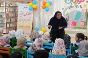 همزمان با «روز کودک، روز قصه»، مربیان خراسان رضوی کودکان را میهمان قصه‌ها کردند